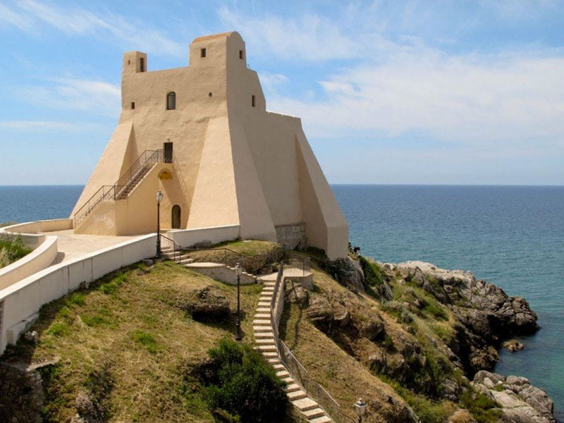Taste Italian fish dishes while visiting an old fisherman's village - Food Excursions to the Rome Seaside